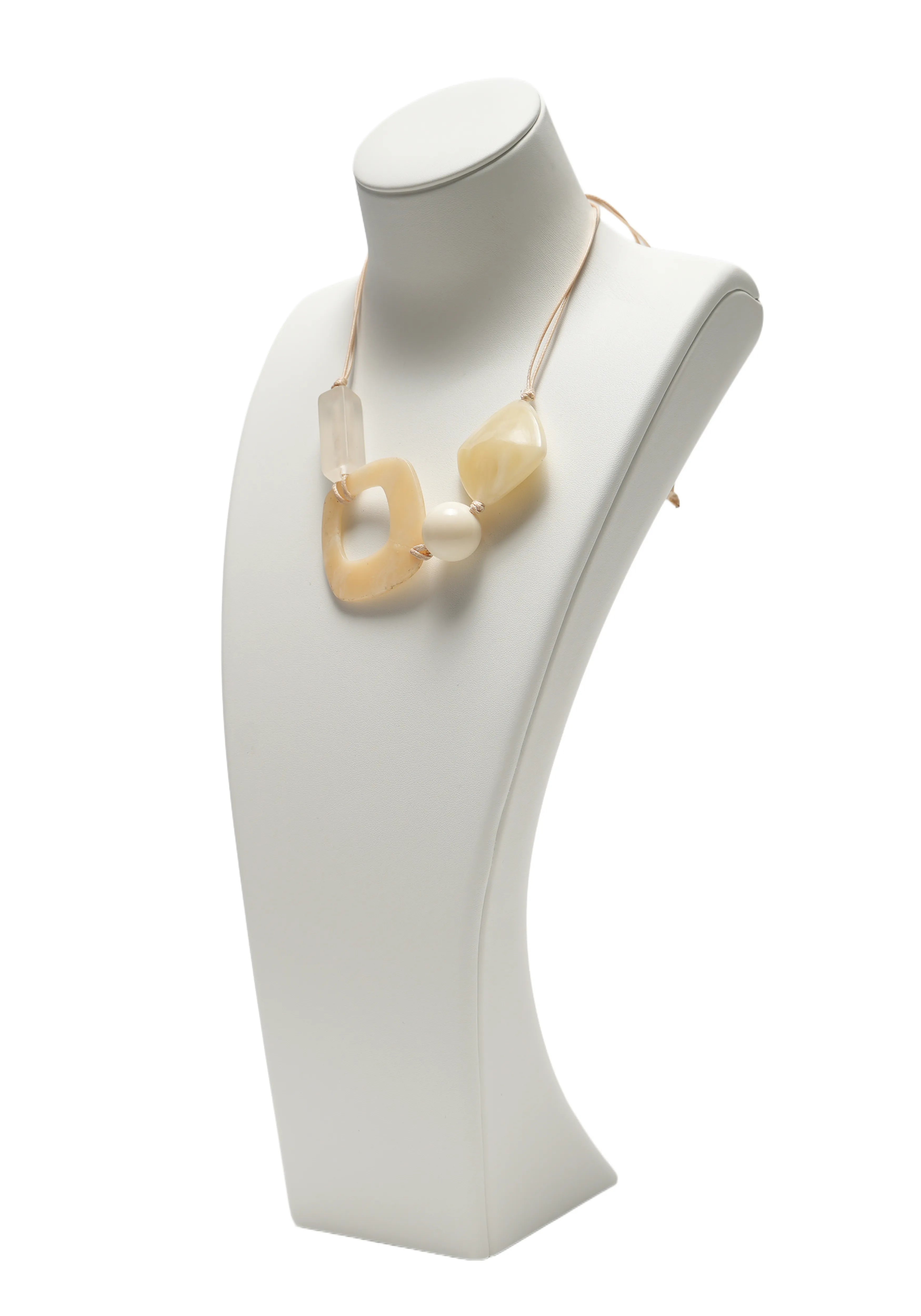 #color_Soft White Nude