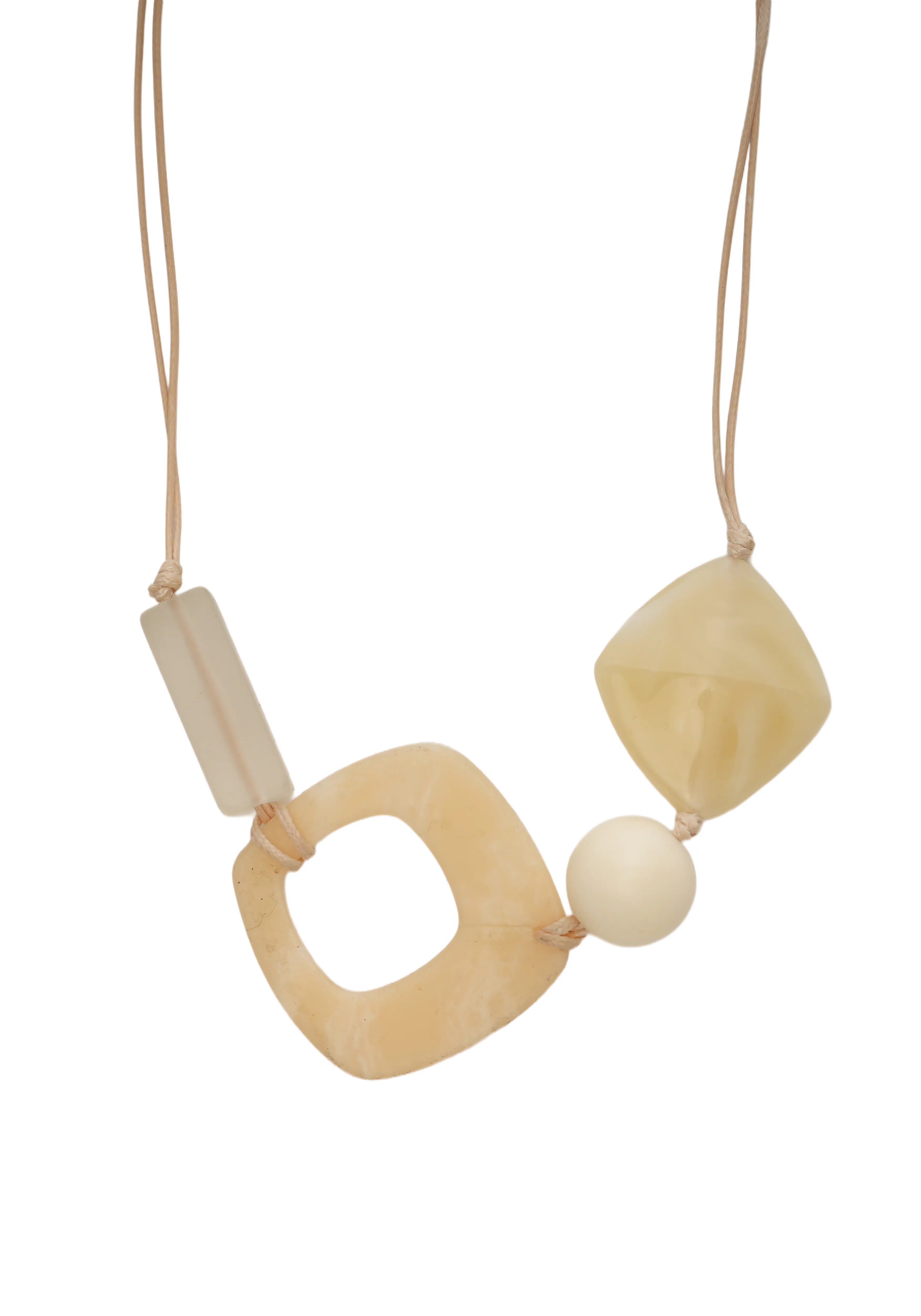 #color_Soft White Nude