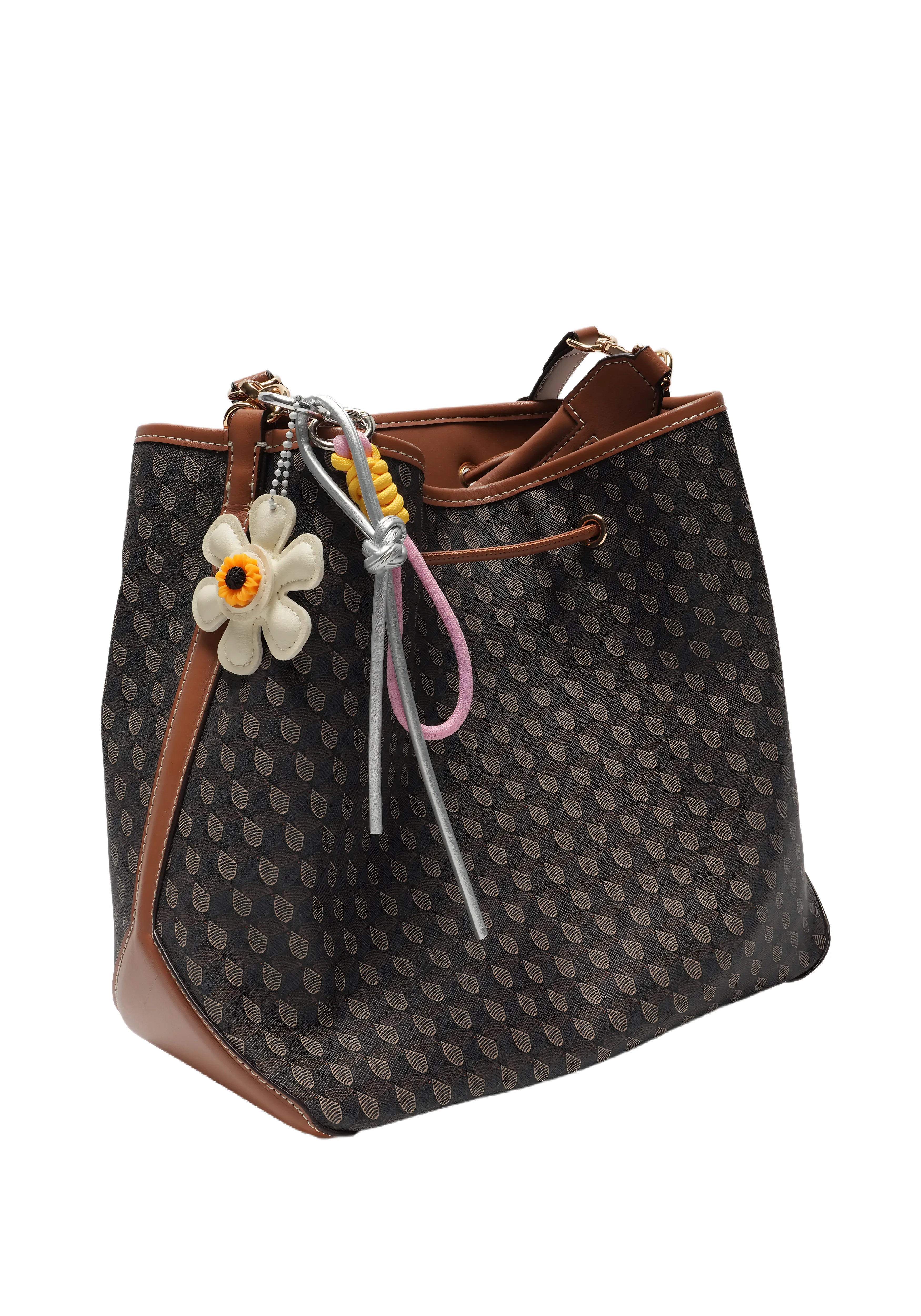 DAISY LOOP — Cream Bloom Charm