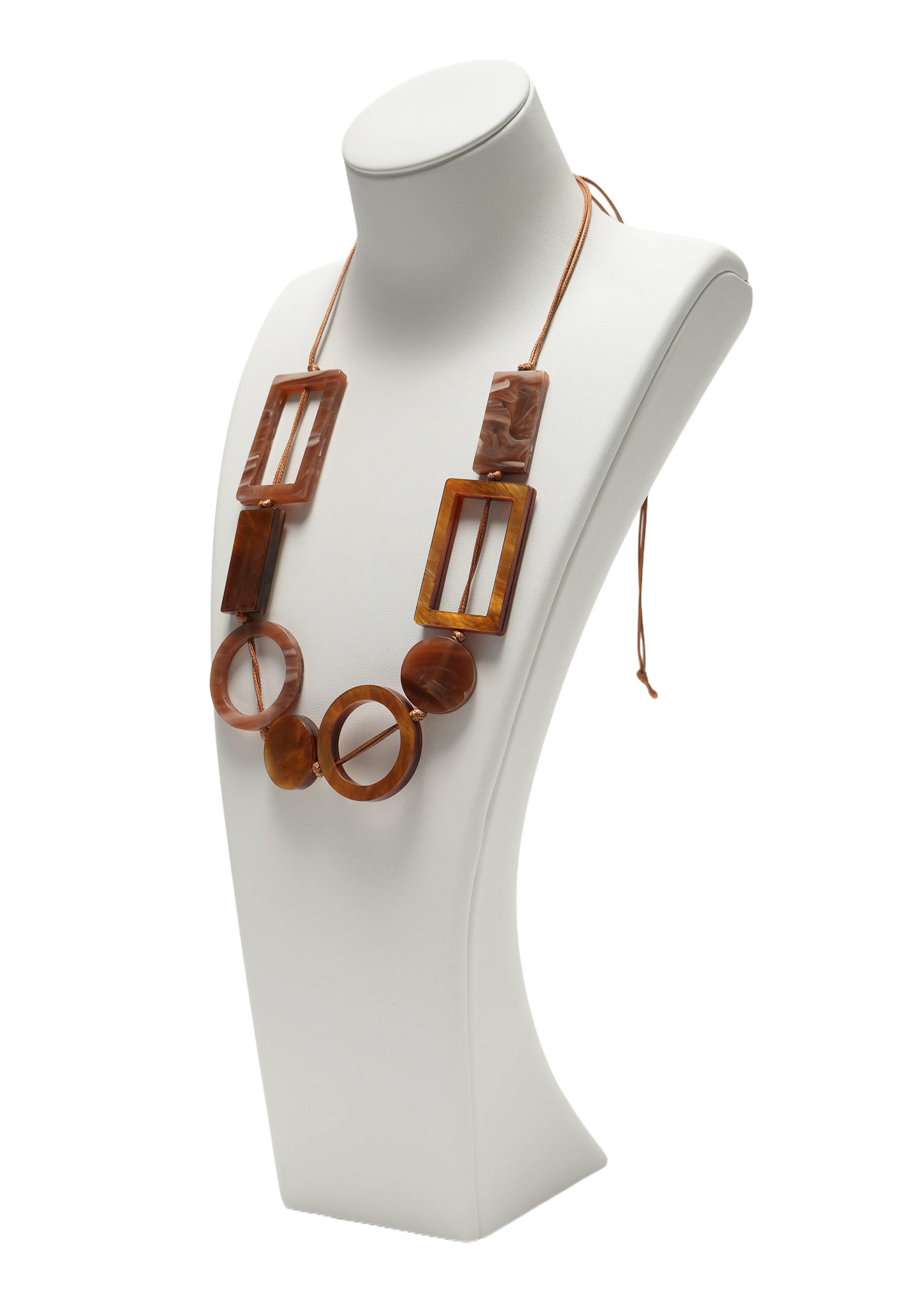 #color_Caramel Earth