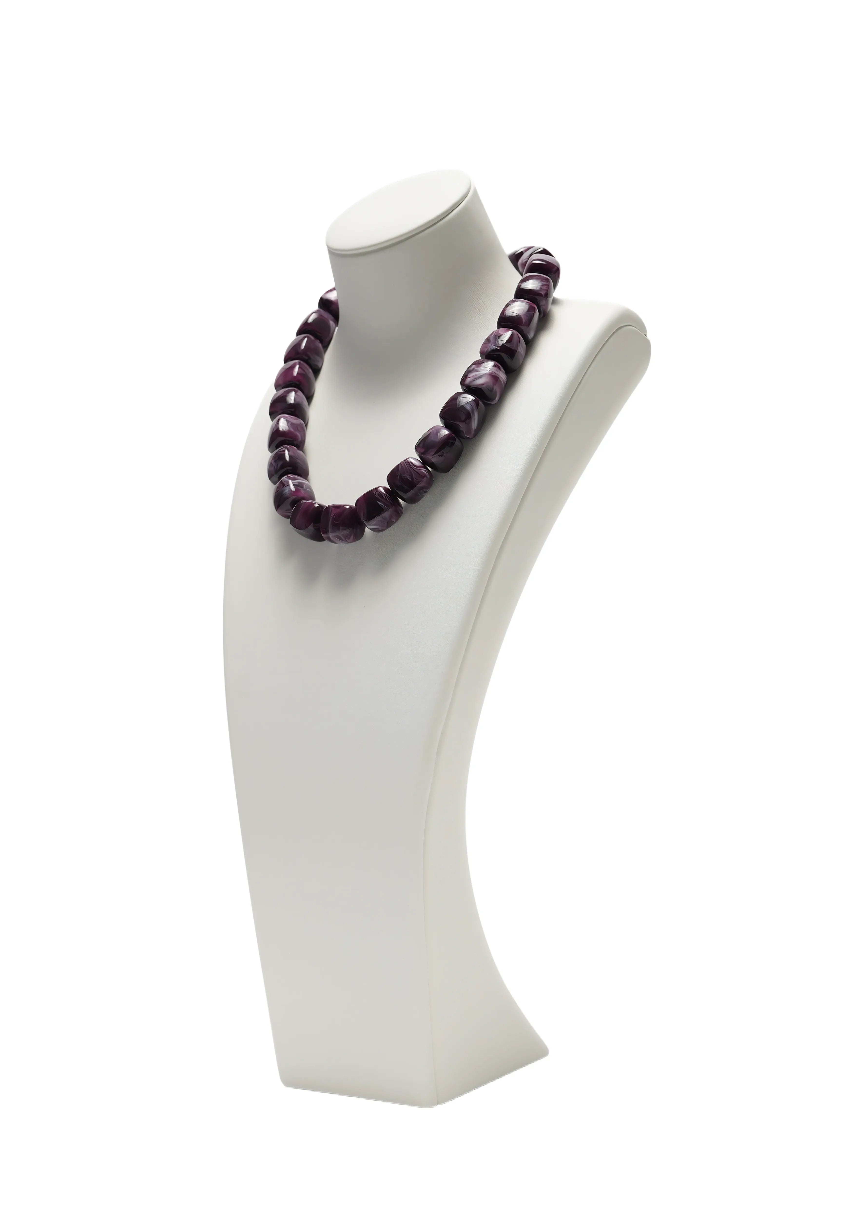 #color_Violet Marble Muse